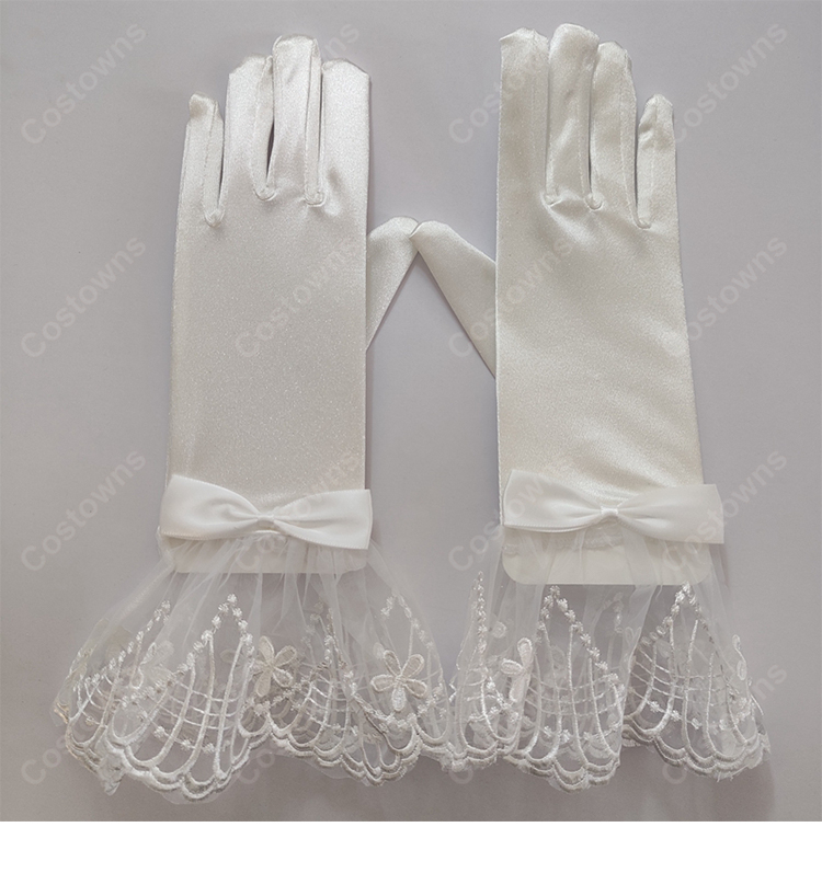 手袋と手首飾りのアクセサリーディテール（矢澤にこ 衣装）