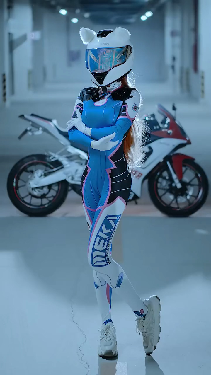 【コスプレ】D.Va (でぃーば) - 