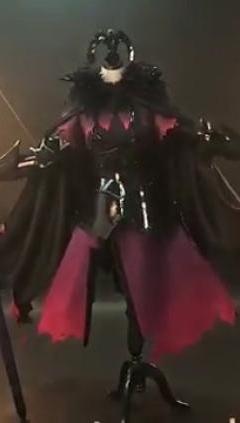 FGO ジャンヌ・ダルク（オルタ） コスプレ衣装 【Fate/Grand Order】ジャンヌ・オルタ cosplay 仮装 変装(240×423)
