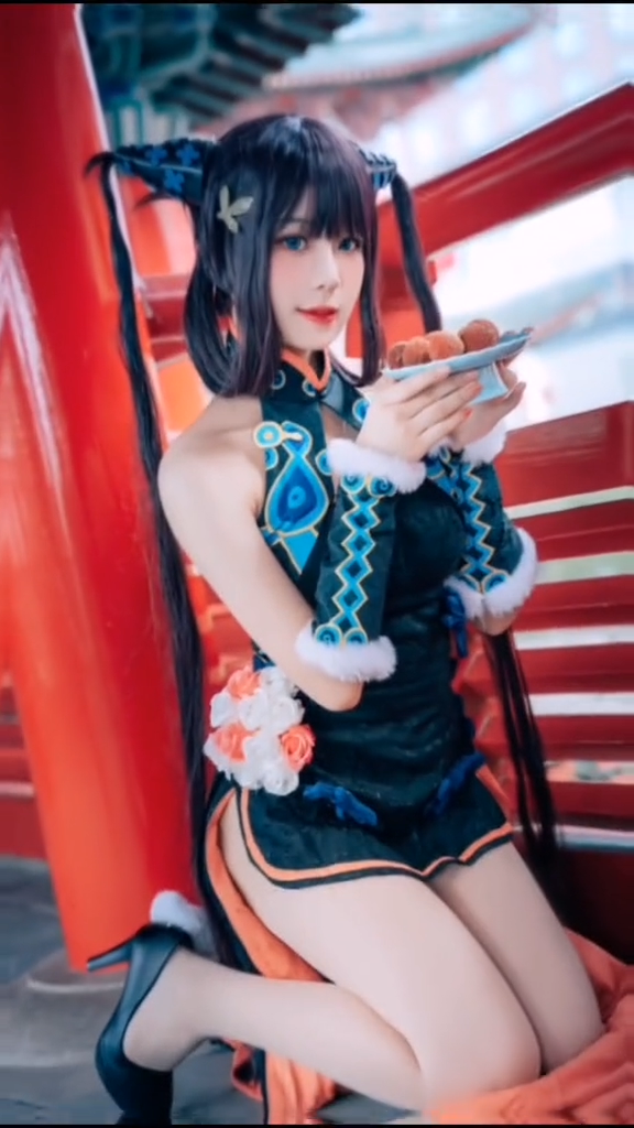 二次元 美少女 Cosplay コスプレ 沸きあがる喜びに身を任せる コスプレ衣装 Costowns Com