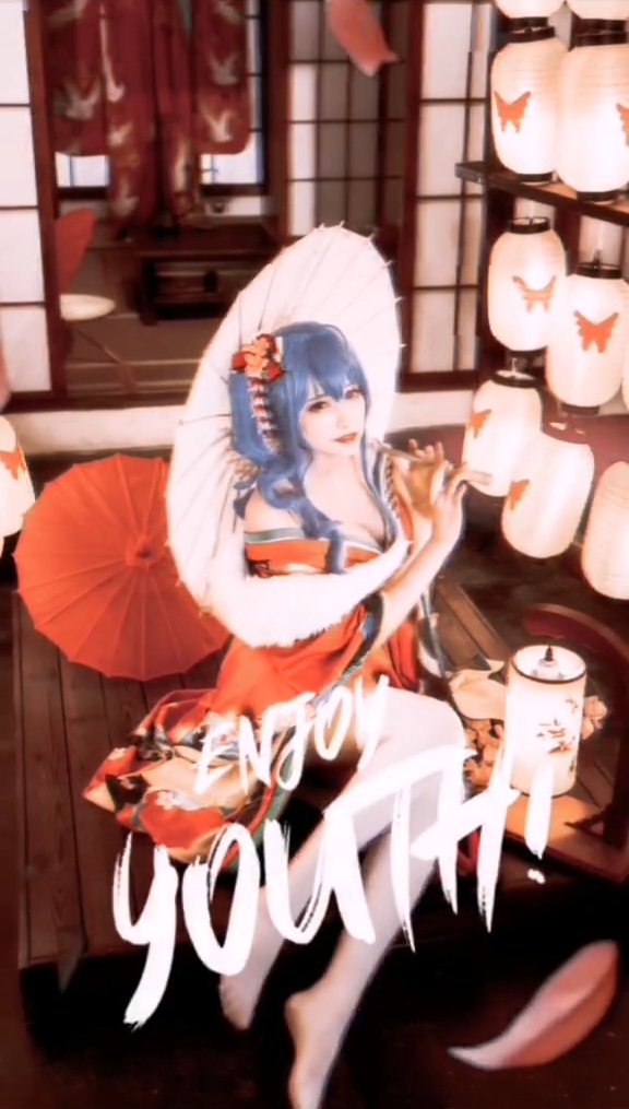 姿勢すごく綺麗だね。何か習い事とかしてた? 1