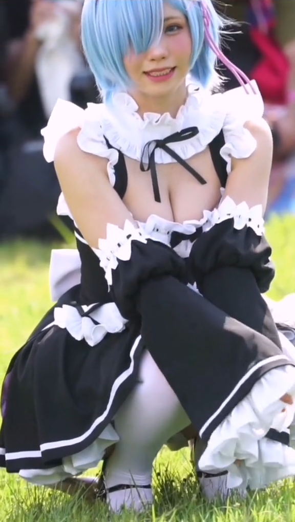 キュートなメイド服コスプレ セクシー コスチューム ハロウィンのコスプレ衣装 2