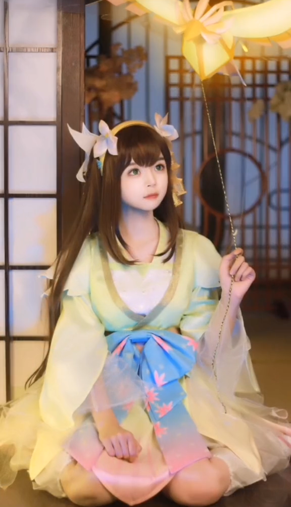 柔らかくて上質なコスプレ衣装が若い女性に人気 1