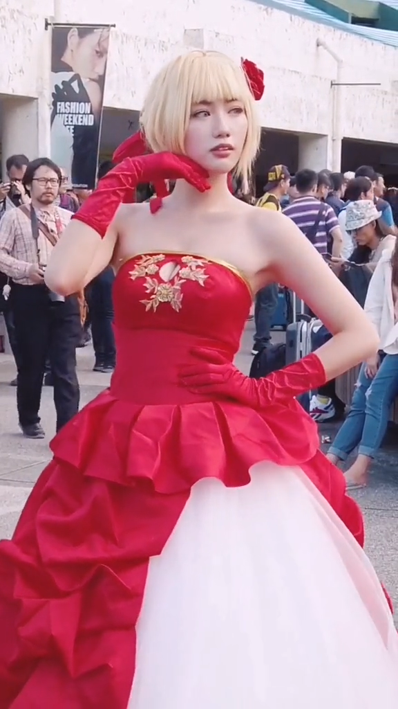 きれいなワンピース  ハロウィンのコスプレ 王女のように美しい 4