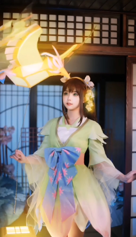 柔らかくて上質なコスプレ衣装が若い女性に人気 0