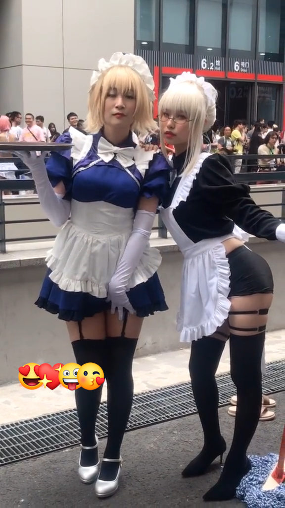 メイド コスプレ衣装 メイド服 蝶結び ネクタイ カチューシャ エプロン 手袋 ストッキング ハイヒール 2