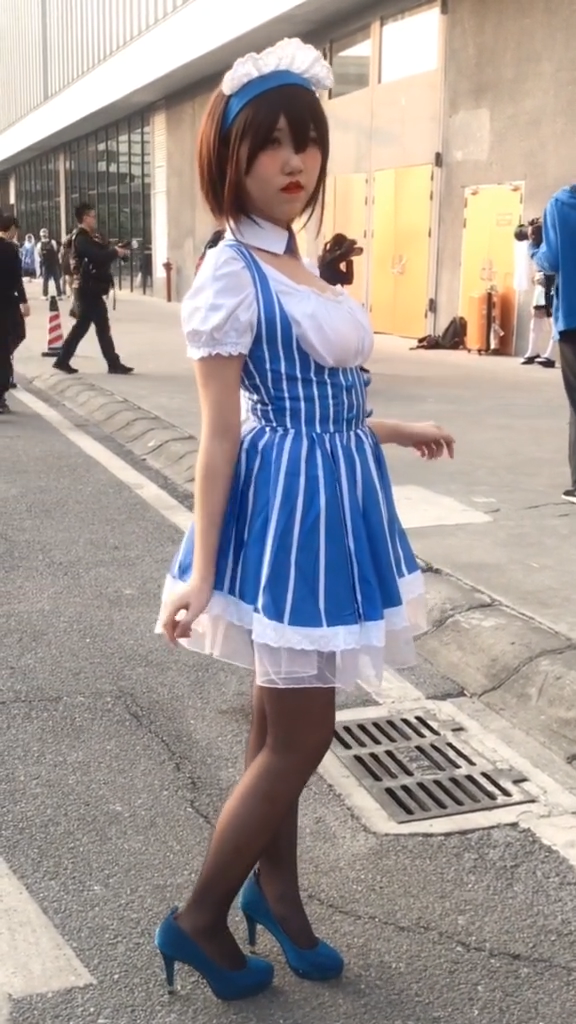 メイド服 コスプレ衣装 藍色のメイド服 ワンピース、ハイヒール メイド服 コスプレ衣装 藍色のメイド服 ワンピース、ハイヒール