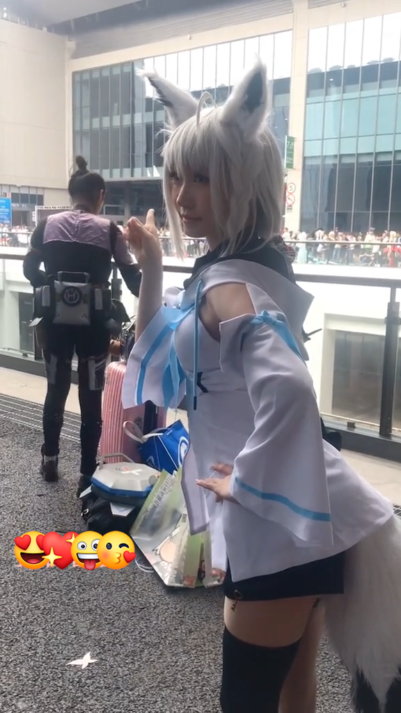 コスプレ衣装 青いワンピース バニーヘッドバンド ワンピース 手袋 ハイソックス 2