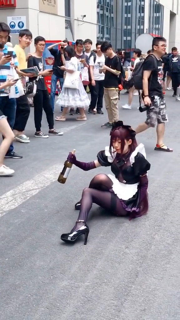 メイド コスプレ衣装 メイド服 セットカチューシャ エプロン 手袋 ストッキング ハイヒール 6