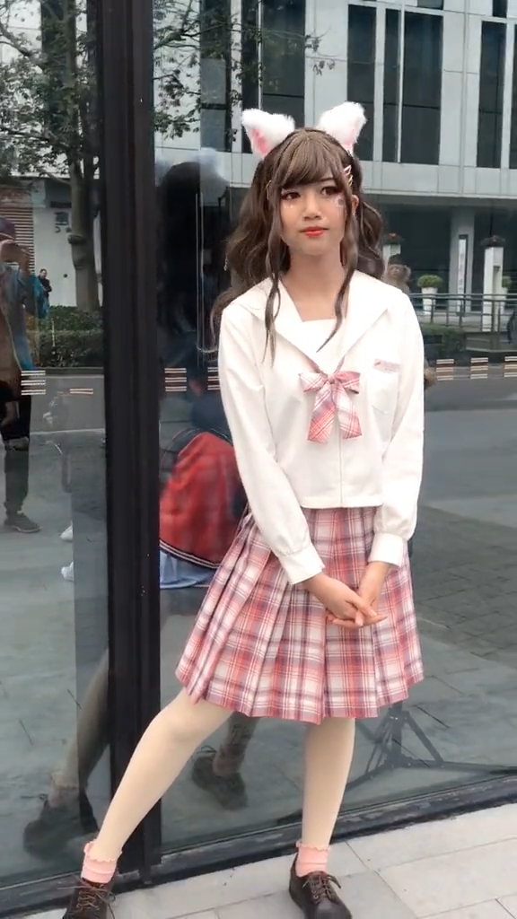 セーラー服 コスプレ衣装 白い上着 ピンク スカート 白いハイソックス ヘッドバンド ネクタイ 5点セット セーラー服 2