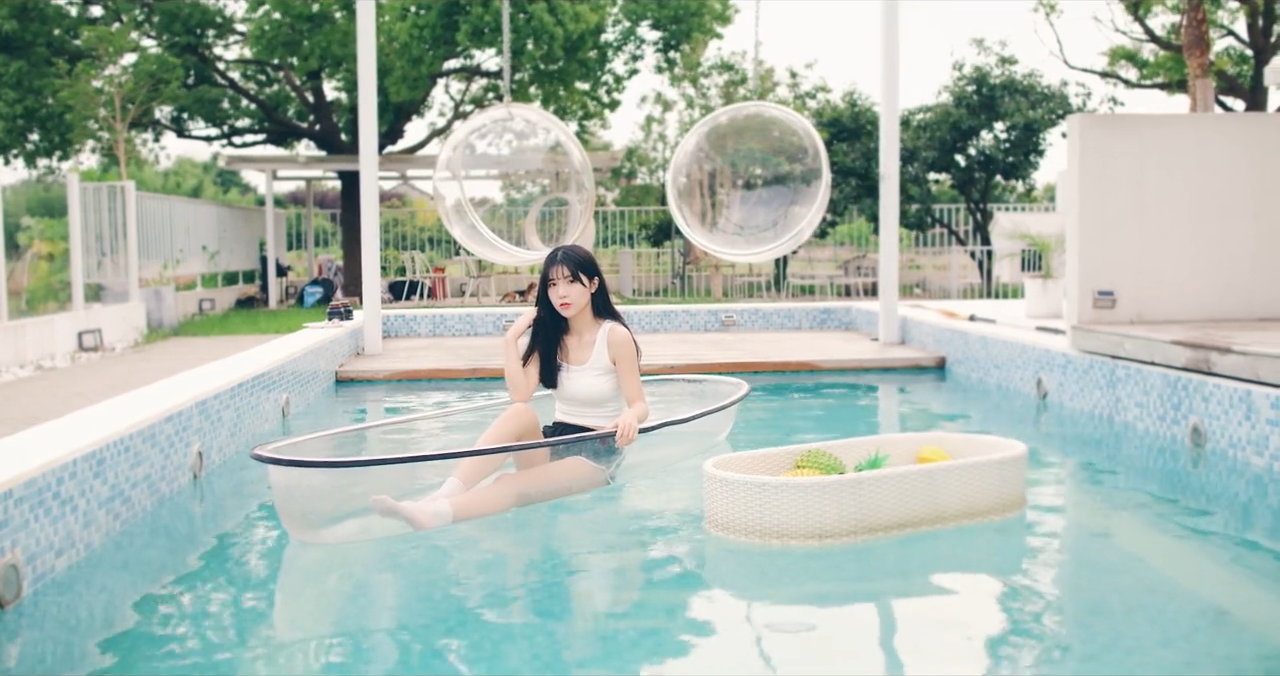 水着 コスプレ衣装 体操 練習着 普段着 白い上着 黒いショーツ 水着 セット 12