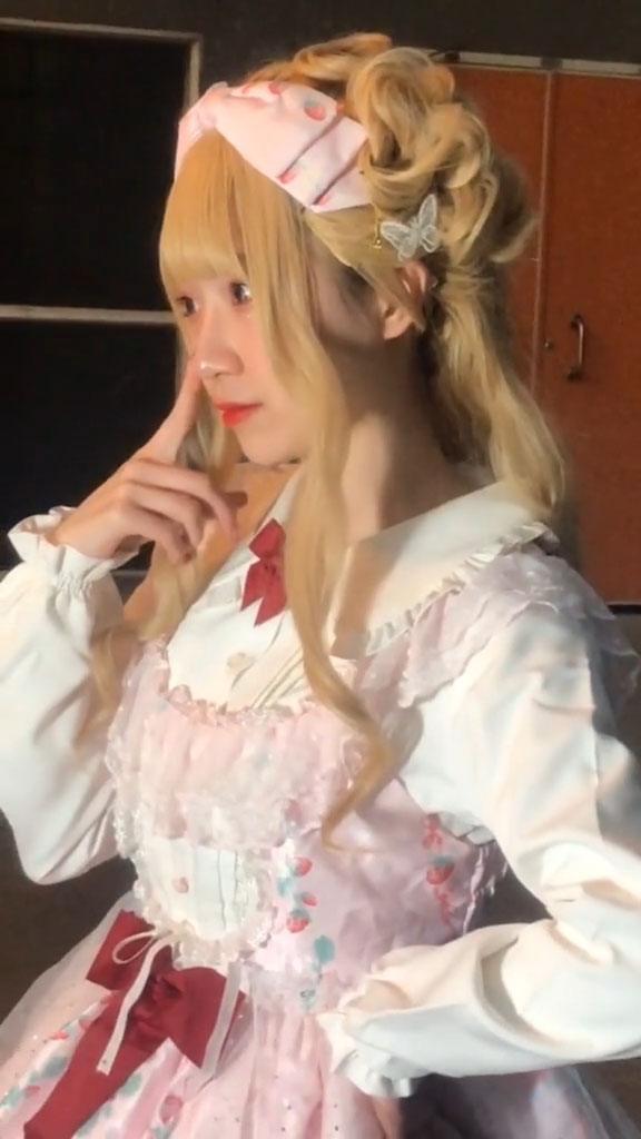 ロリータ服 コスプレ衣装 薄紫色 白 ワンピース 帽子 ハイソックス 髪飾り マント 9