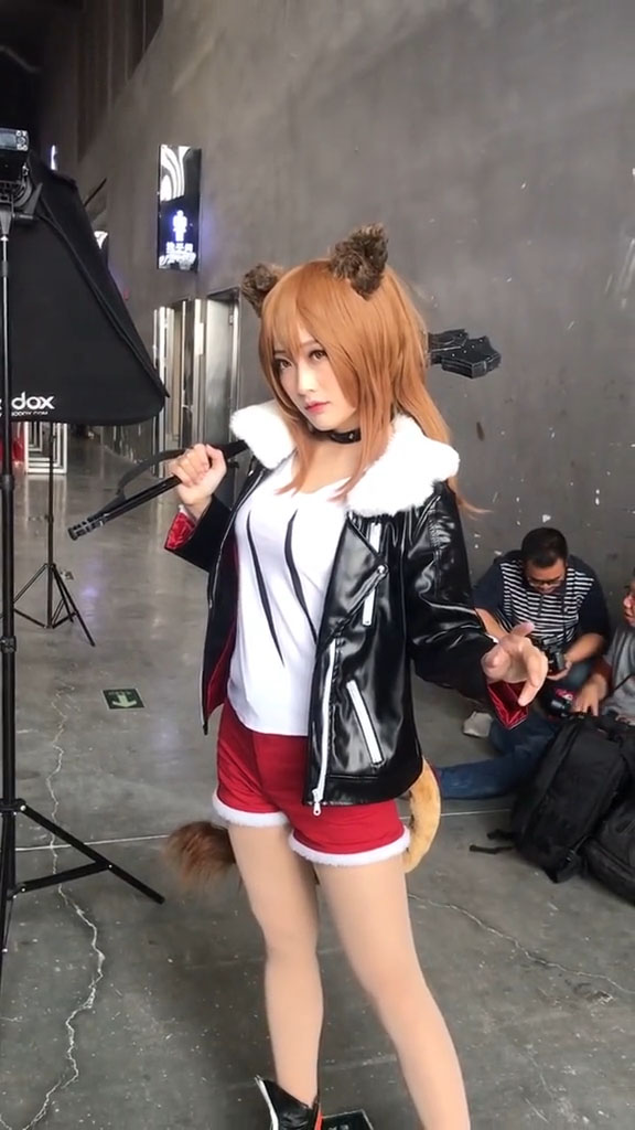 シージ 明日方舟 コスプレ コート 短袖tシャツ 半ズボン 靴 ヘッドバンド 尻尾 首チョーカー 装備 コスプレ 衣装 セット 1
