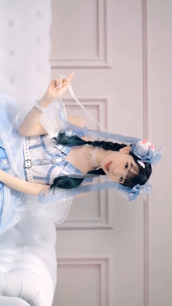 ロリータcosplay 美しい ブルーストライプドレス コスプレ衣装-3