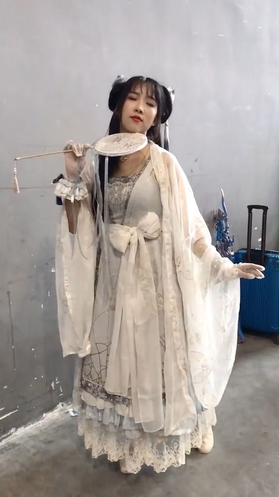 漢服 中国古代宮廷風 コスプレ衣装 女性 女の子 中華服 写真撮影