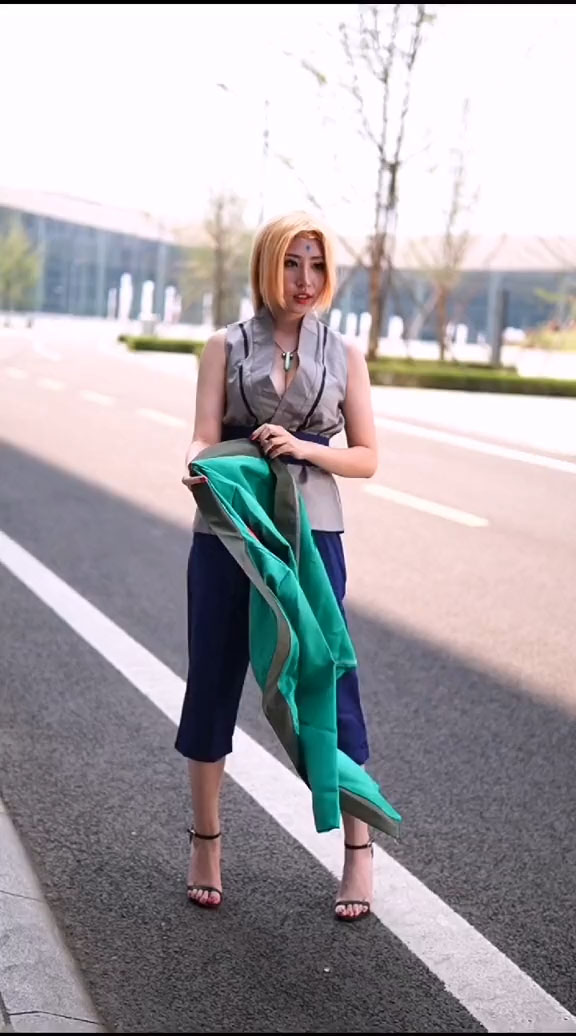 コスプレ ナルトNARUTO 綱手 せんじゅつなで 美女 忍者 cosplay服 コスプレ衣装-1