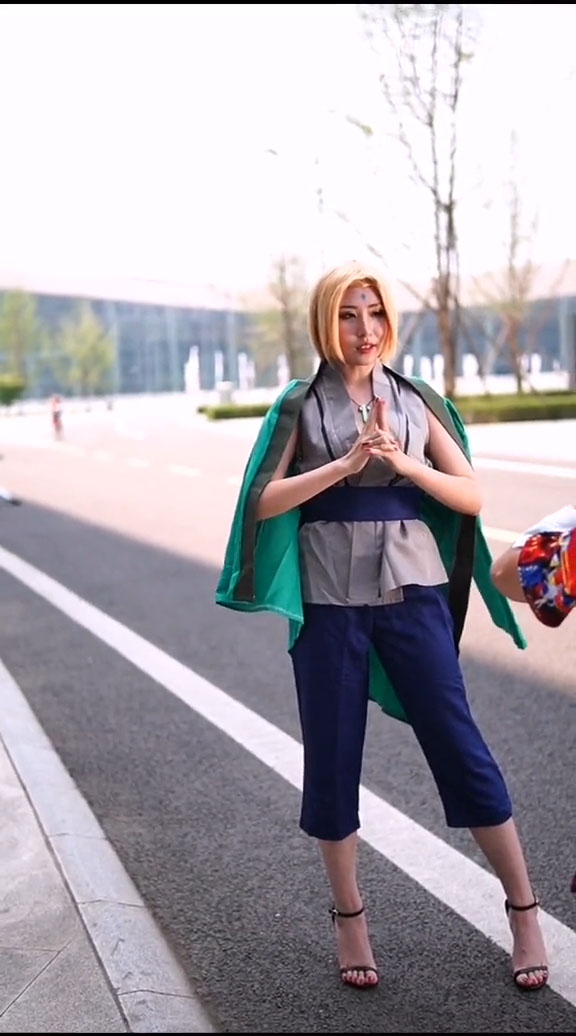 コスプレ ナルトNARUTO 綱手 せんじゅつなで 美女 忍者 cosplay服 コスプレ衣装-3