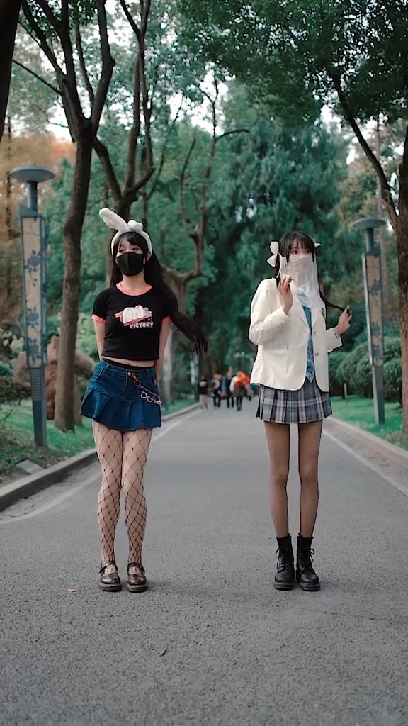 【コスプレ】私たちの友情の強さは?-29