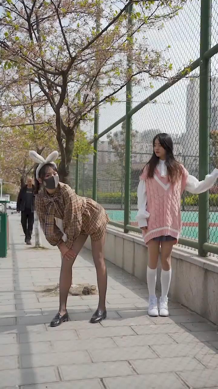 【コスプレ】私たちの友情の強さは?-6