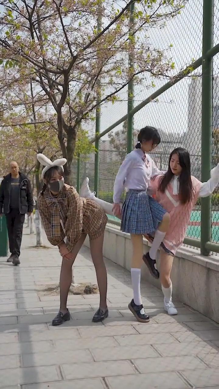 【コスプレ】私たちの友情の強さは?-10