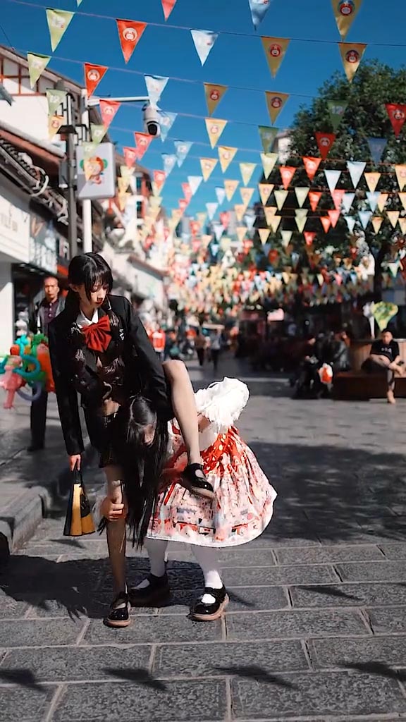 【コスプレ】私たちの友情の強さは?-6