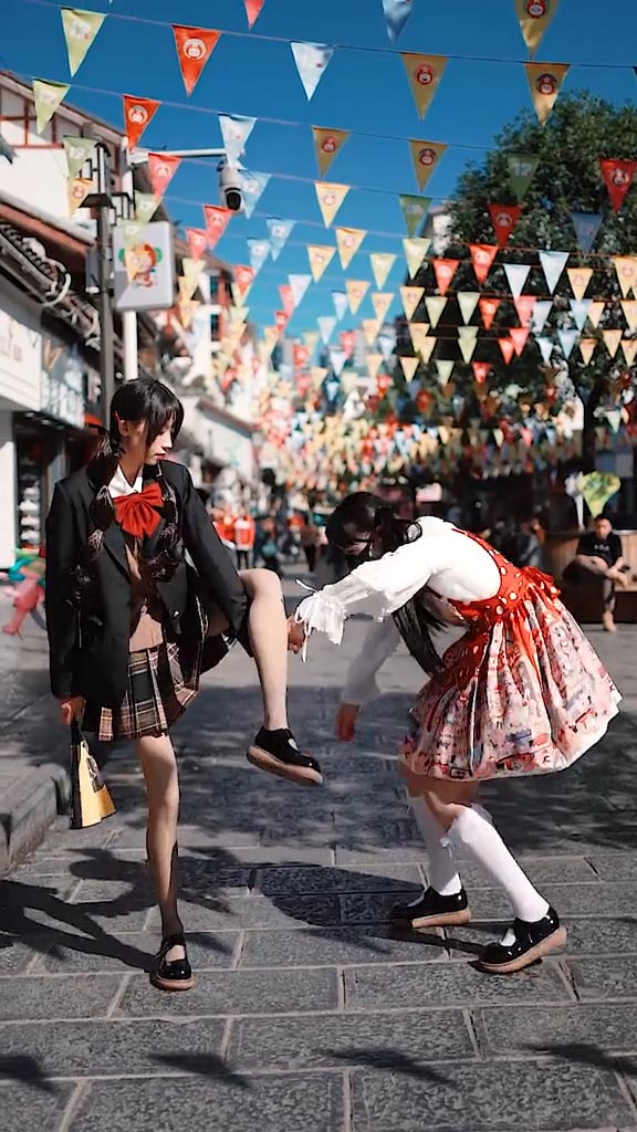 【コスプレ】私たちの友情の強さは?-5