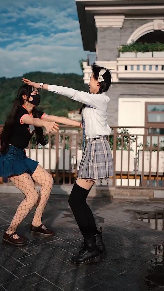 【コスプレ】私たちの友情の強さは?-17