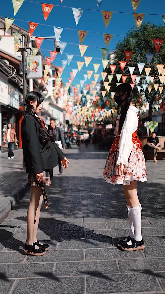 【コスプレ】私たちの友情の強さは?-1