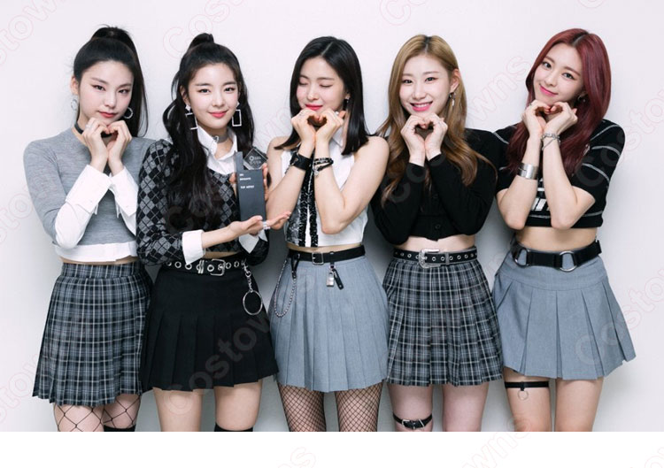 ユナ(YUNA)ジャズダンス衣装 ITZY ステージパフォーマンス同じ衣装 韓国 アイドル 仮装 ステージ 演出服 クロップドトップス プリーツスカート 2 ピースセット 女性用-2