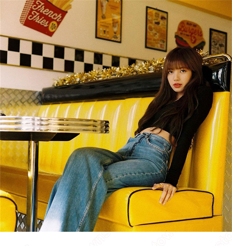 Blackpink Lisa Lloud Rare ブラックピンクリサ限定 LISA's Secret Obsession: POP MART Toy Collection | Vogue