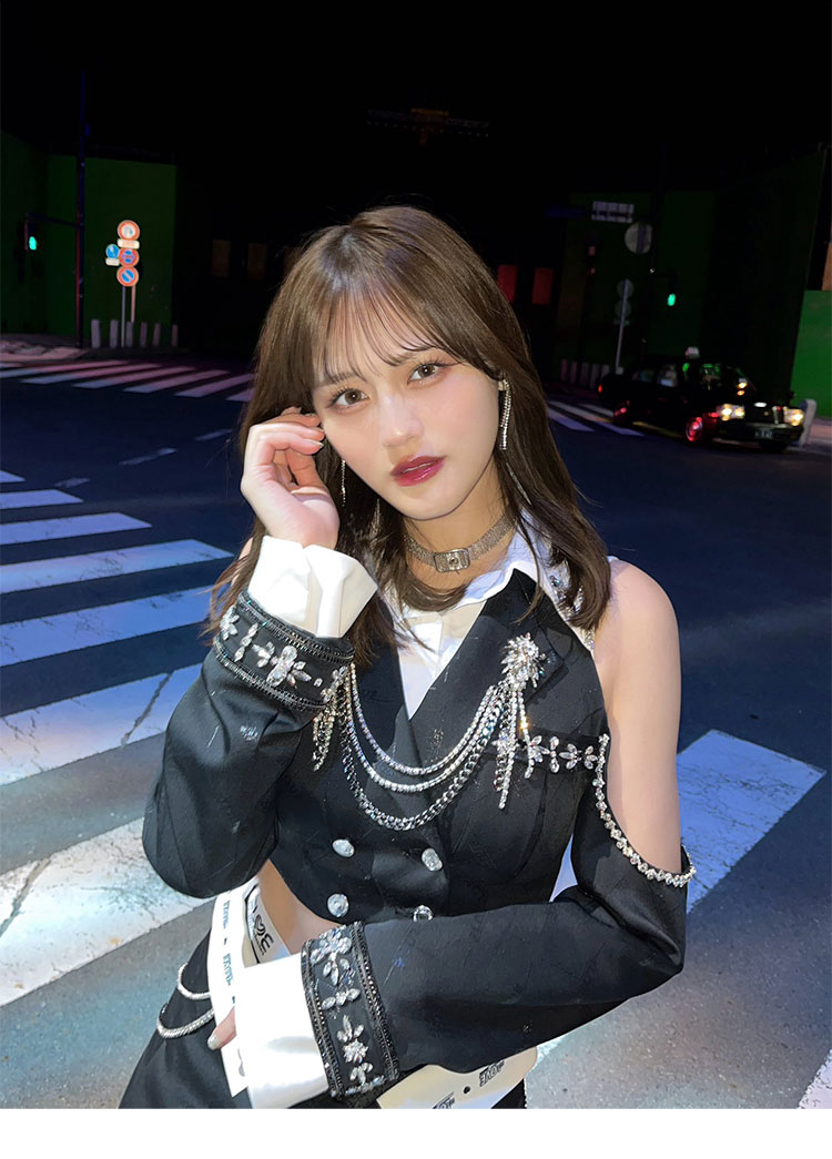 LOVE 16thシングル 呪って呪って 髙松瞳 コスプレ衣装 アイドル衣装 - Costowns