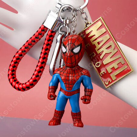 スパイダーマン キーチェーン 人形 バックパックペンダントカーキーホルダー屋内ペンダントマーベル アベンジャーズ かわいい漫画アニメーションクリエイティブギフト Costowns