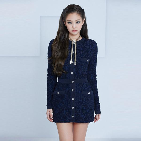 BLACKPINK ジェニー 秋冬 着用 ニット ワンピース 韓国 アイドル 衣装 コスプレ衣装元の画像